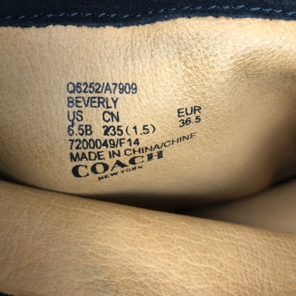 Black Suede Coach Beverly Heeled Boots Sz 6.5B - Picture 7 of 7